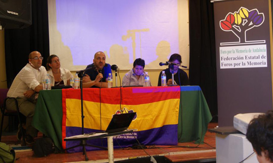 Continúa en Sevilla el Encuentro “De la dictadura a la democracia: modelos de transición y Derechos Humanos”